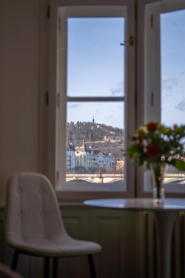 Exclusive Apartment With A View Of Prague Castle And Vltava River Εξωτερικό φωτογραφία