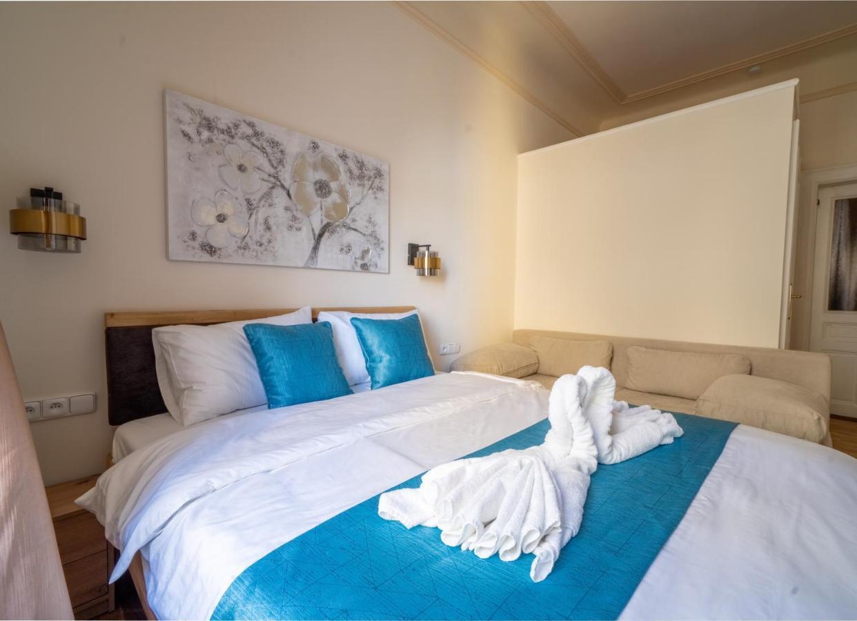 Exclusive Apartment With A View Of Prague Castle And Vltava River Εξωτερικό φωτογραφία