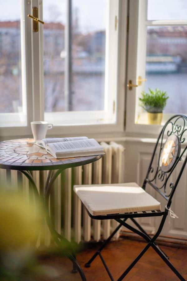 Exclusive Apartment With A View Of Prague Castle And Vltava River Εξωτερικό φωτογραφία